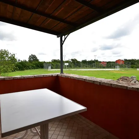 Borgo San Nicolo Resort *