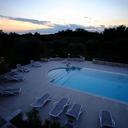 Borgo San Nicolo Resort *