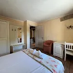 Relais Borgo San Nicolo *