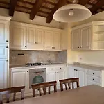 Relais Borgo San Nicolo 리조트 Vilanija