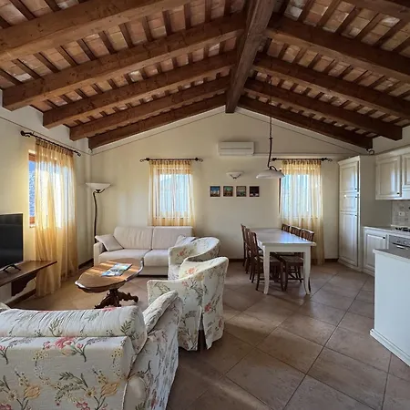 Relais Borgo San Nicolo *