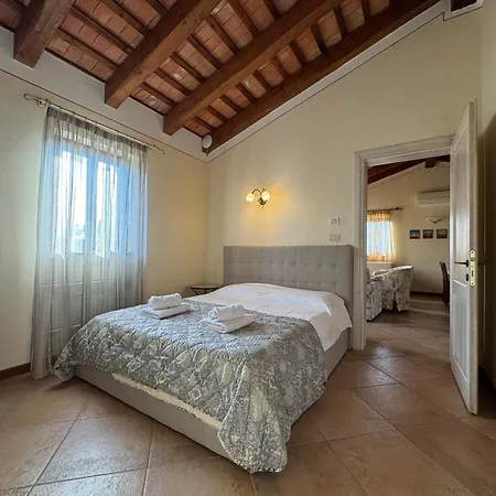 Relais Borgo San Nicolo אתר נופש Vilanija