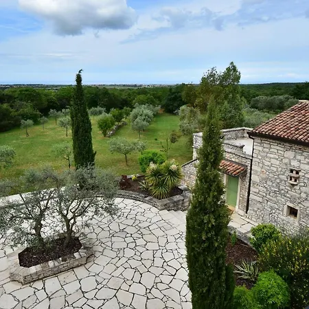Borgo San Nicolo Resort