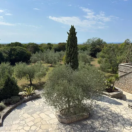 Relais Borgo San Nicolo Vilanija
